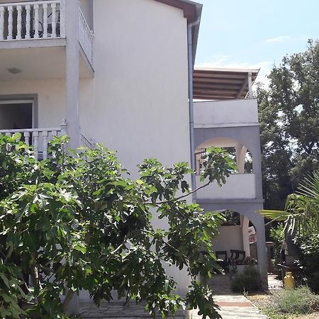 Apartments Malinska-Kajkic ภายนอก รูปภาพ