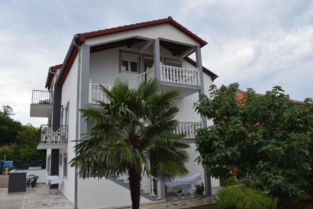 Apartments Malinska-Kajkic ภายนอก รูปภาพ