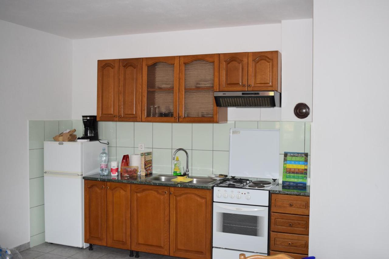 Apartments Malinska-Kajkic ภายนอก รูปภาพ
