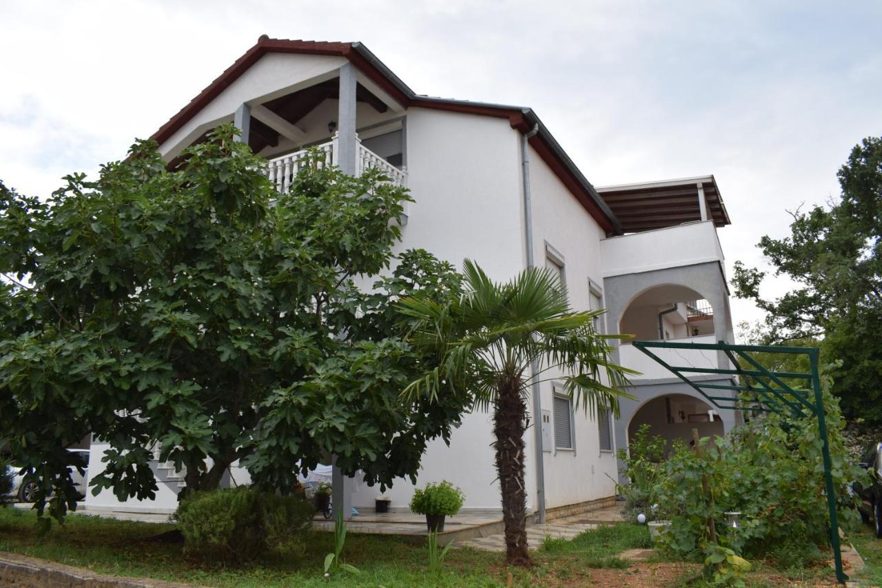 Apartments Malinska-Kajkic ภายนอก รูปภาพ